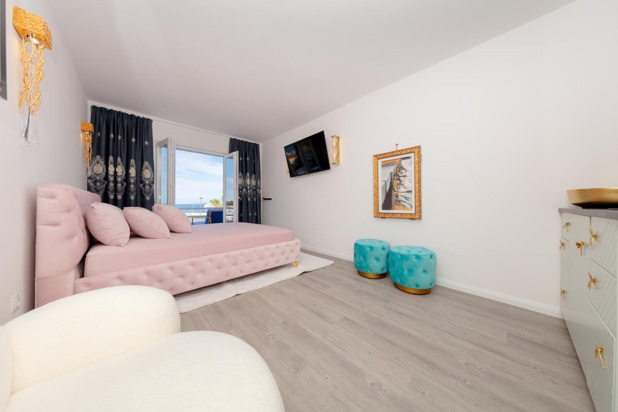 Boutique Residence Sundays Новаля Екстер'єр фото