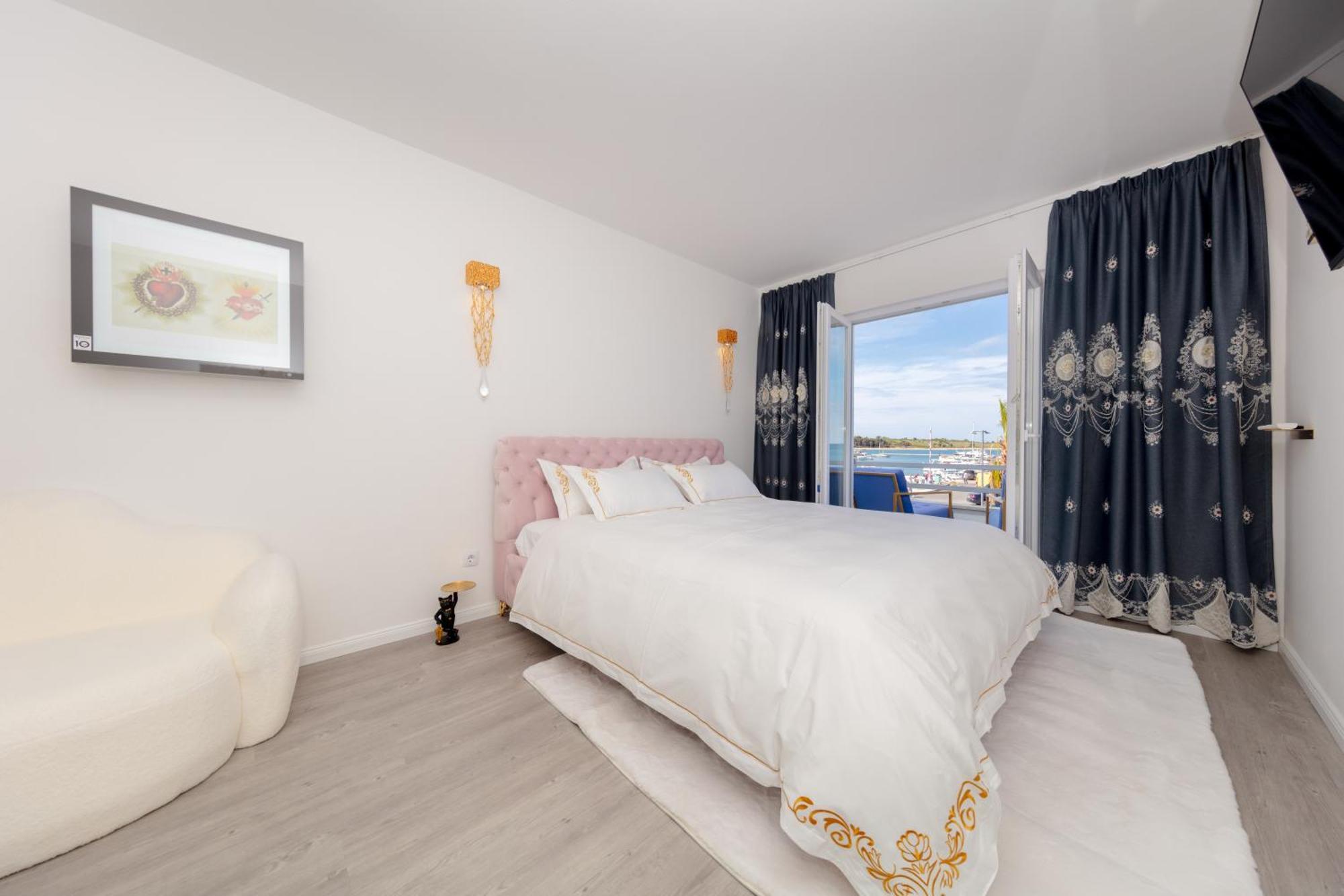 Boutique Residence Sundays Новаля Екстер'єр фото